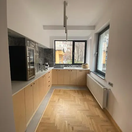 Apartment Luxury 12 *